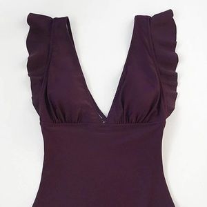 NWT Cupshe One Piece V-Neck Ruffled Shoulder Suit